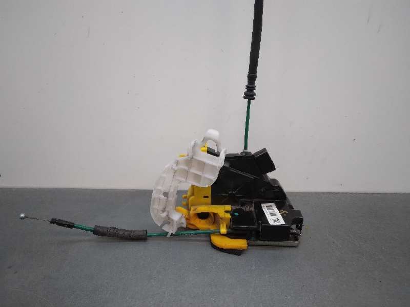 Recambio de cerradura puerta delantera derecha para hyundai i30 (gd) base referencia OEM IAM 81320A6010 4 PINES 