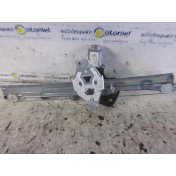 ELEVALUNAS DELANTERO IZQUIERDO 5P 6 PINS