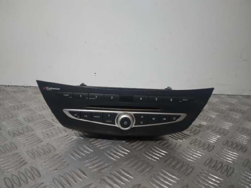 Recambio de sistema audio / radio cd para renault laguna iii dynamique referencia OEM IAM 281150017R  