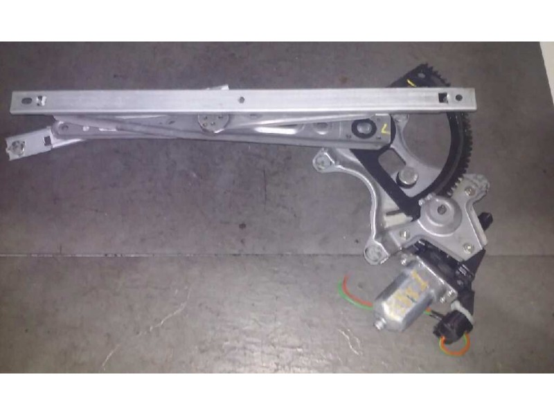 Recambio de elevalunas delantero izquierdo para hyundai i20 classic referencia OEM IAM   2 PIN