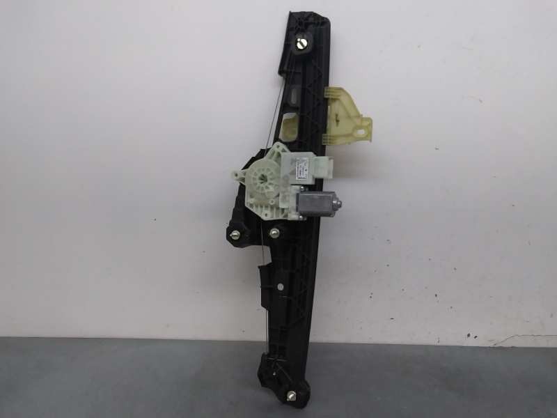 Recambio de elevalunas delantero izquierdo para renault captur ii intens referencia OEM IAM 807215326 6 PIN 