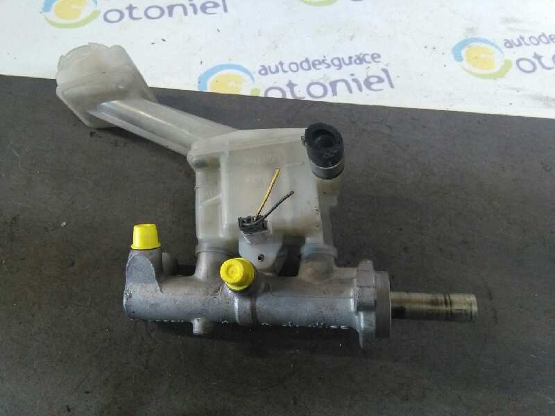 Recambio de bomba freno para nissan primera berlina (p12) acenta referencia OEM IAM 25439979 266416C BOSCH