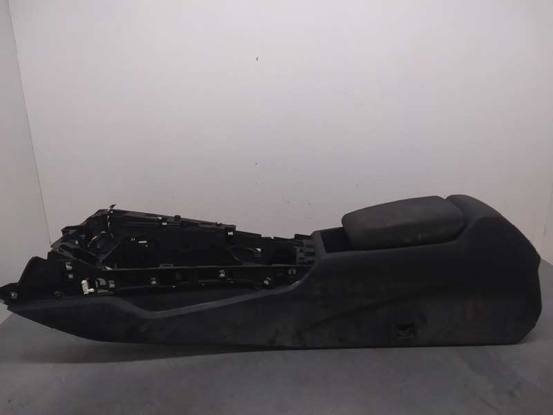 Recambio de apoyabrazos central para audi a4 berlina (8w2) sport edition referencia OEM IAM 8W0864283A  