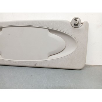 Recambio de parasol izquierdo para renault kangoo profesional referencia OEM IAM 8200544833  