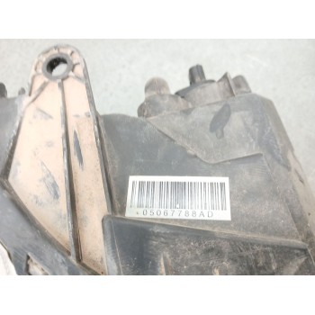 Recambio de faro derecho para fiat freemont (345_) 2.0 jtd referencia OEM IAM 05067788AD  00K05067788AE