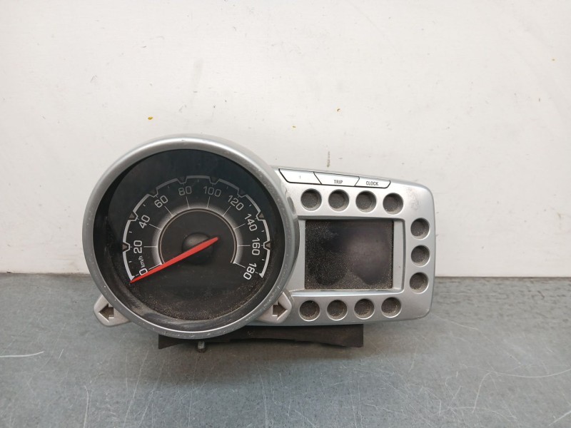 Recambio de cuadro instrumentos para chevrolet spark 1.0 cat referencia OEM IAM 95949208 95949208 