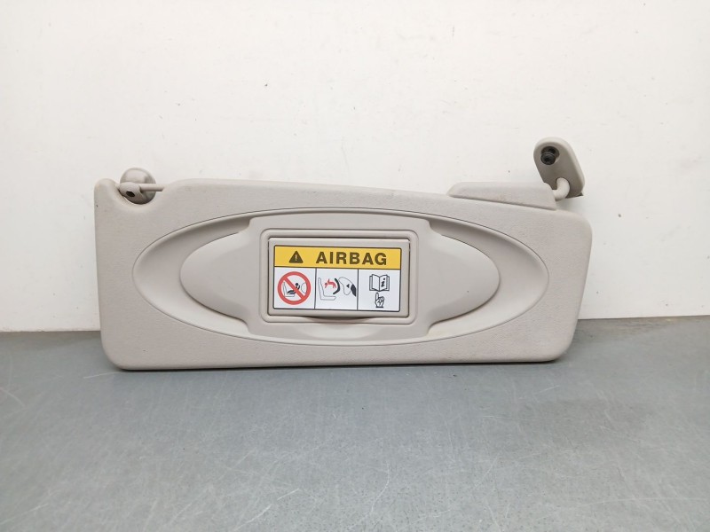 Recambio de parasol derecho para renault kangoo profesional referencia OEM IAM 964000484R  