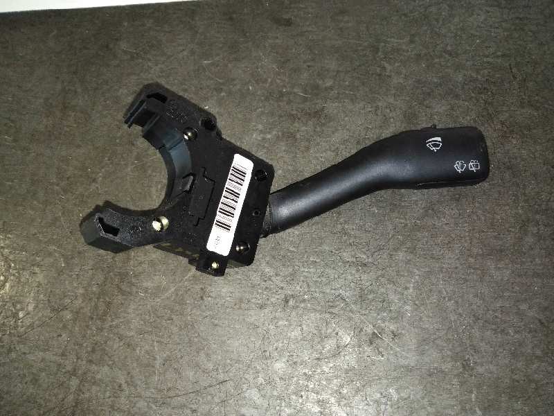 Recambio de mando limpia para volkswagen golf iv berlina (1j1) conceptline referencia OEM IAM   