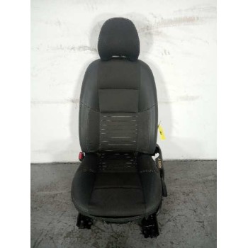 ASIENTO DELANTERO IZQUIERDO 