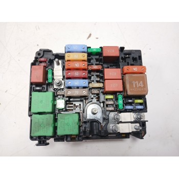 Recambio de caja reles / fusibles para opel combo furgoneta/monovolumen (k9) 1.5 d referencia OEM IAM 9804848580  