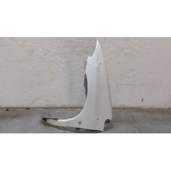 Recambio de aleta delantera izquierda para chrysler voyager (gs) 2.5 turbodiesel referencia OEM IAM  BLANCA 