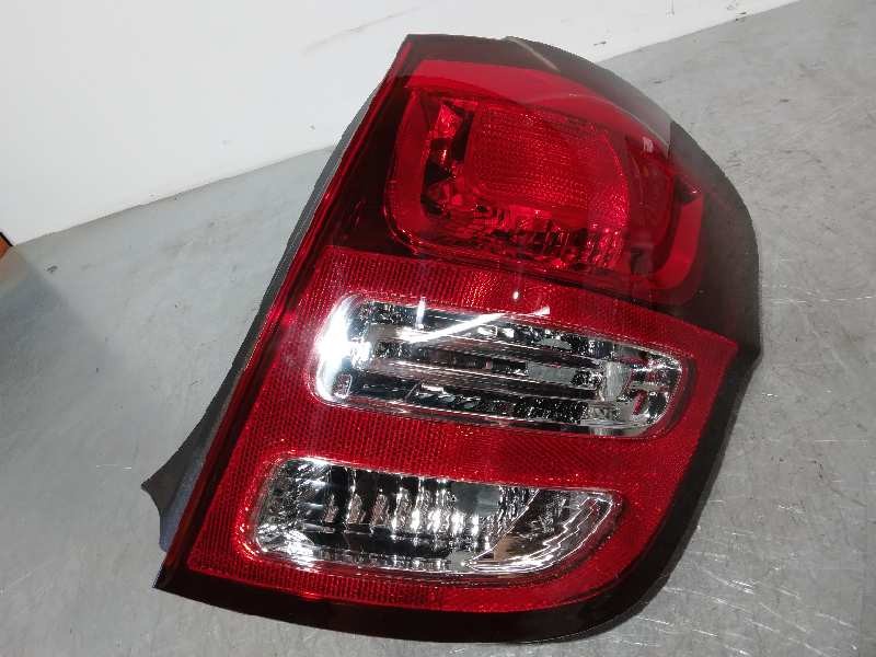 Recambio de piloto trasero derecho para citroën c3 referencia OEM IAM 6351KQ NUEVO 