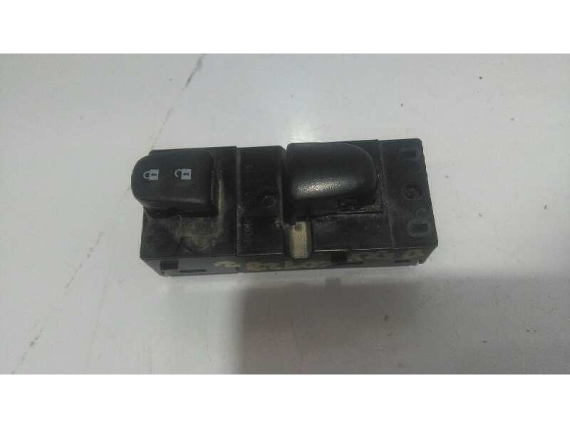 Recambio de mando elevalunas delantero derecho para nissan juke (f15) acenta referencia OEM IAM 254111KA5A  