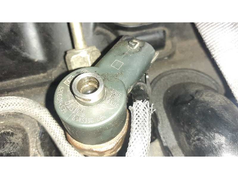 Recambio de inyector para renault espace iv (jk0) 2.2 dci turbodiesel referencia OEM IAM 0445110084 8200084534 