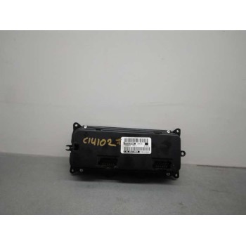 Recambio de mando climatizador para chrysler voyager (rg) 2.5 crd cat referencia OEM IAM P05127379AA  