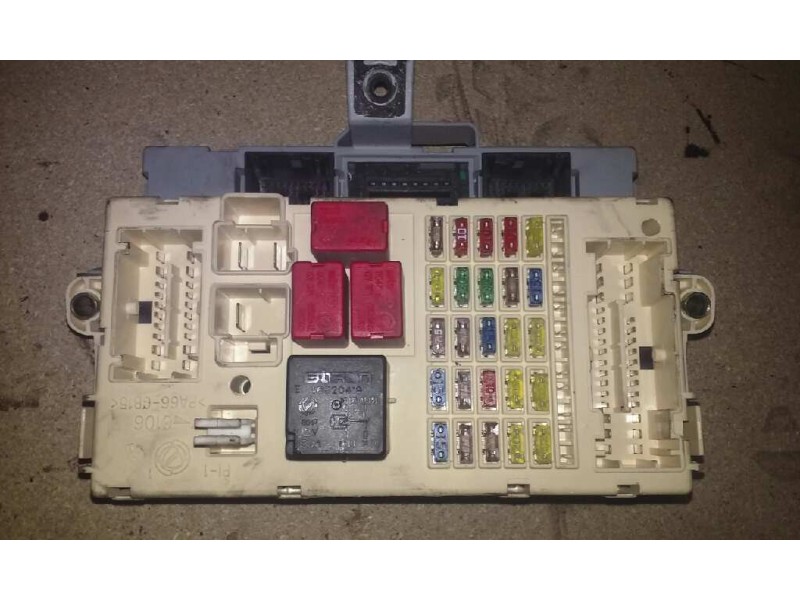 Recambio de caja reles / fusibles para fiat stilo (192) 1.9 jtd 100 active referencia OEM IAM 51755127  