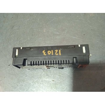 Recambio de display para citroën berlingo station wagon xtr referencia OEM IAM 9666136680  