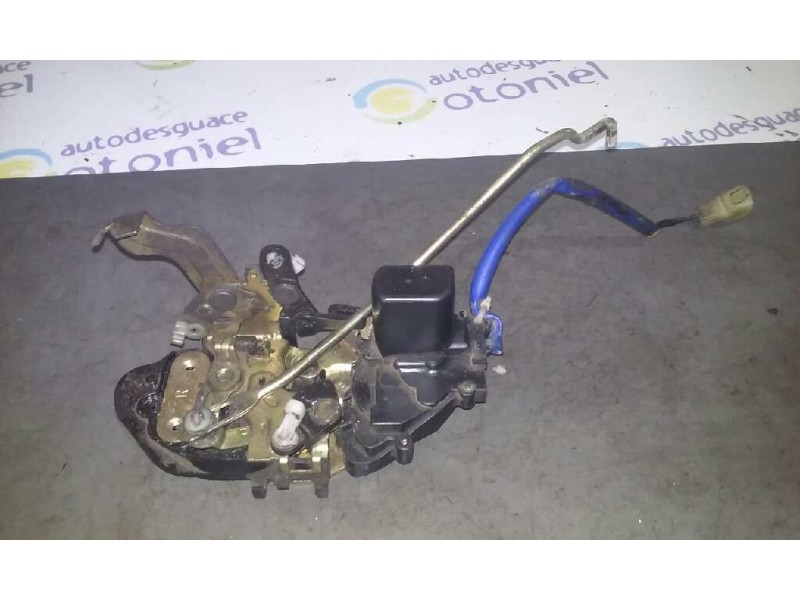 Recambio de cerradura puerta delantera derecha para kia carnival td ls referencia OEM IAM   2PIN