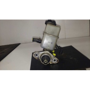 Recambio de bomba freno para hyundai tucson (jm) 2.0 comfort referencia OEM IAM BM111073151  