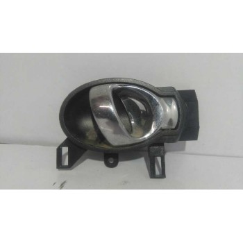 MANETA INTERIOR TRASERA DERECHA 80670BA61A CROMADA 