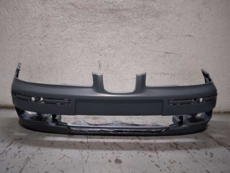 Recambio de paragolpes delantero para seat leon (1m1) referencia OEM IAM 1M0807217FGRU NUEVO 99-04