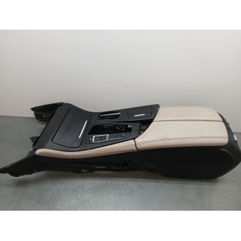 Recambio de apoyabrazos central para bmw serie 5 lim. (f10) 2.0 turbodiesel referencia OEM IAM 920294502  