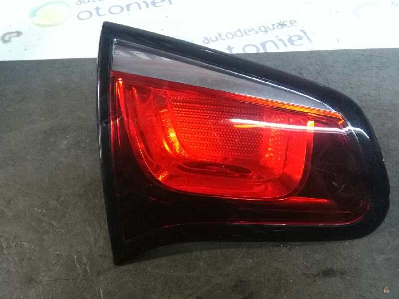 Recambio de piloto trasero izquierdo interior para citroën c3 business referencia OEM IAM   INTERIOR