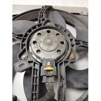 Recambio de electroventilador para citroën c2 furio referencia OEM IAM 9653804080 SIN MODULO 