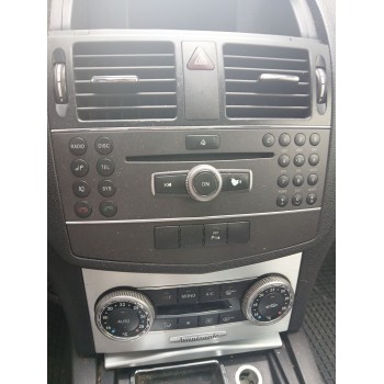 SISTEMA AUDIO / RADIO CD 