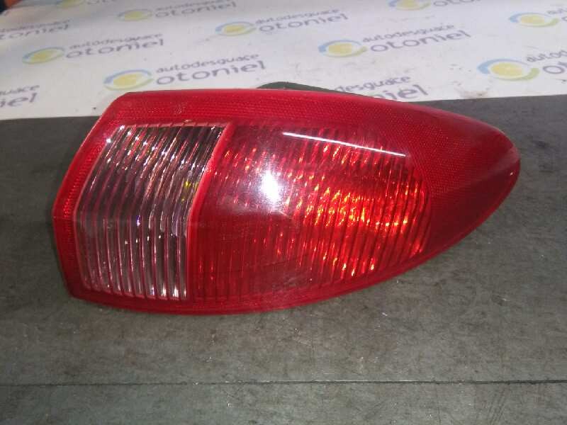 Recambio de piloto trasero derecho para alfa romeo 147 (190) 1.9 jtd distinctive referencia OEM IAM EXT  