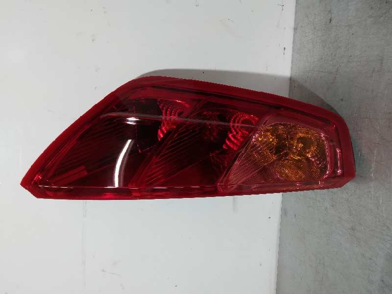 Recambio de piloto trasero izquierdo para fiat grande punto (199) referencia OEM IAM 51701589 NUEVO 