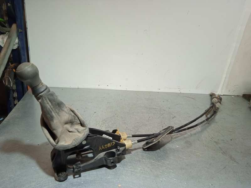 Recambio de varillaje cambio para toyota yaris live referencia OEM IAM 335300D040B  