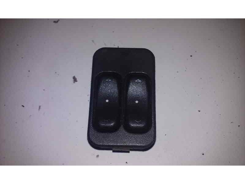 Recambio de mando elevalunas delantero izquierdo para opel meriva blue line referencia OEM IAM 24409205  