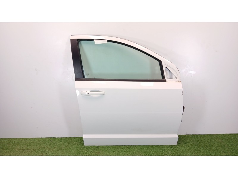 Recambio de puerta delantera derecha para fiat freemont (345_) 2.0 jtd referencia OEM IAM 00K68067470AI  