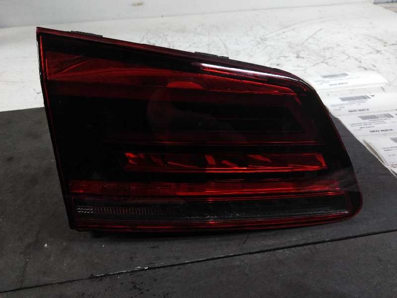 Recambio de piloto trasero izquierdo interior para volkswagen golf vii sportsvan 1.0 tsi referencia OEM IAM 510945093N  