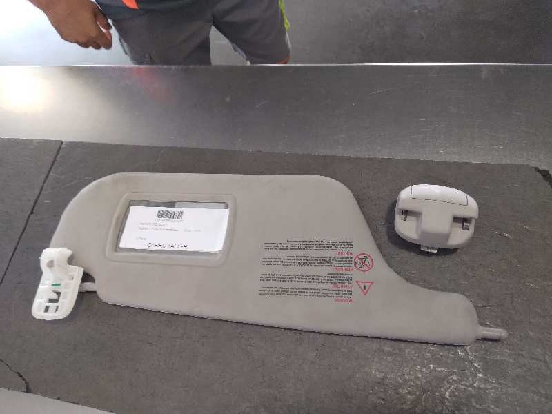 Recambio de parasol derecho para renault clio iii authentique referencia OEM IAM   