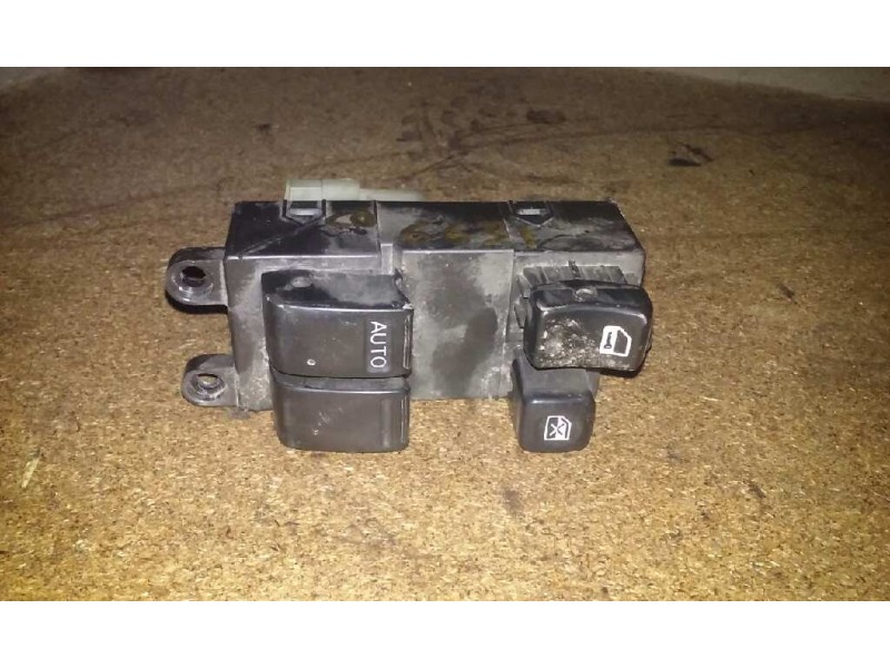 Recambio de mando elevalunas delantero izquierdo para nissan almera (n16/e) 2.2 16v turbodiesel cat referencia OEM IAM   