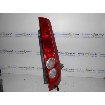 PILOTO TRASERO DERECHO 3P 2ª SERIE