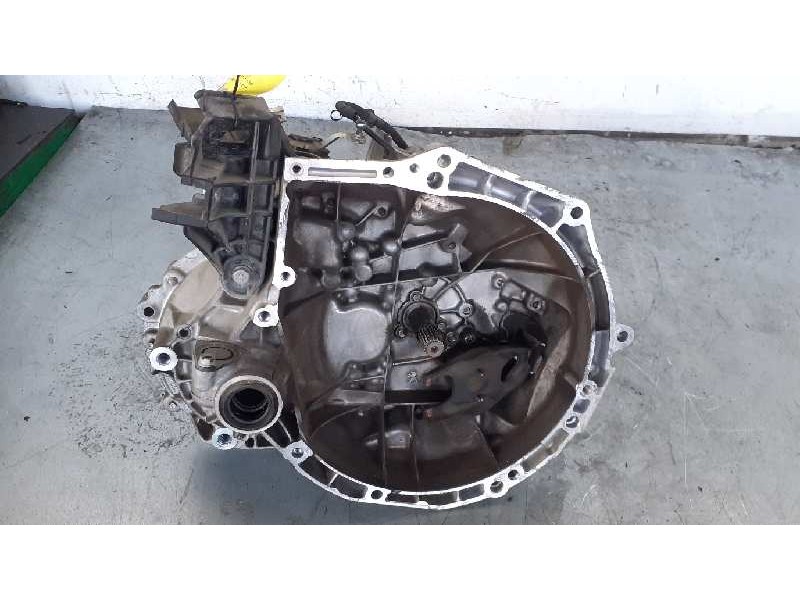 Recambio de caja cambios para peugeot 208 style referencia OEM IAM 20A701  