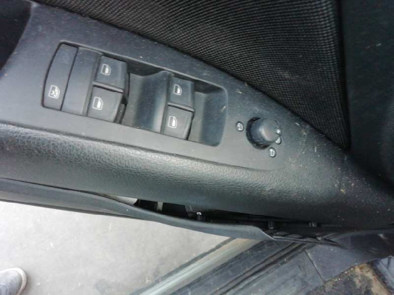 Recambio de mando elevalunas delantero izquierdo para audi q7 (4l) 3.0 tdi referencia OEM IAM 4L1867171 ESPEJOS ABATIBLES 