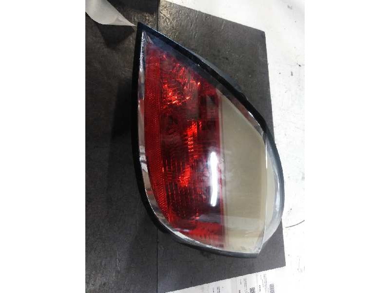 Recambio de piloto trasero derecho para opel astra h berlina 1.4 16v referencia OEM IAM 11A473D  