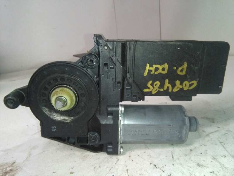 Recambio de motor elevalunas delantero derecho para skoda superb (3u4) classic referencia OEM IAM 1C1959802  