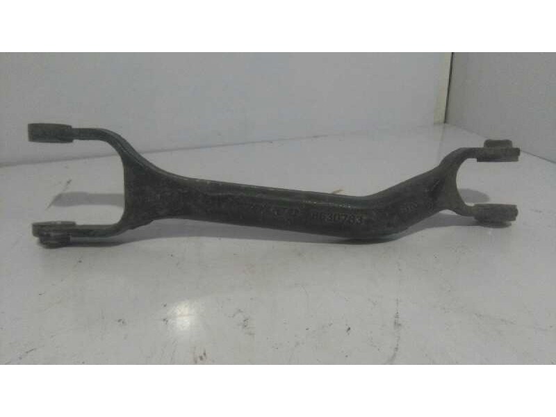 Recambio de brazo suspension superior trasero derecho para volvo xc90 d5 executive (7 asientos) (136kw) referencia OEM IAM 86307