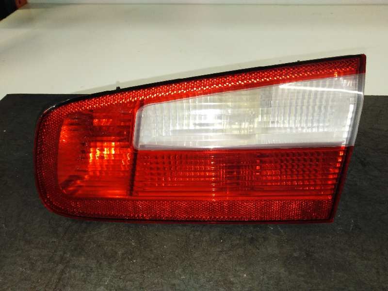 Recambio de piloto trasero derecho para renault laguna ii (bg0) authentique referencia OEM IAM INTERIOR  