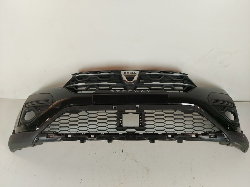 Recambio de paragolpes delantero para dacia sandero iii 1.0 tce 100 eco-g referencia OEM IAM 620228861R  
