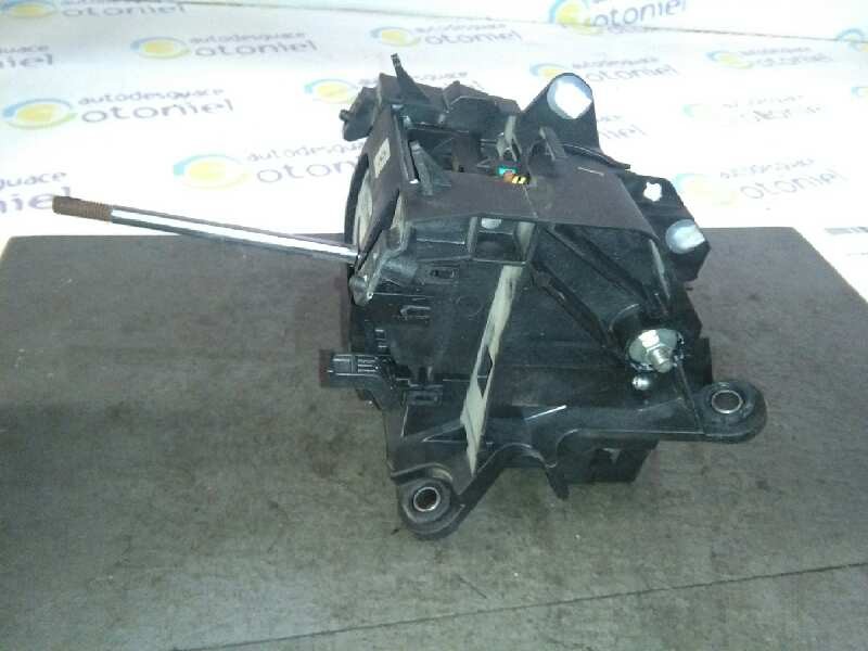 Recambio de palanca cambio para toyota auris luna referencia OEM IAM   