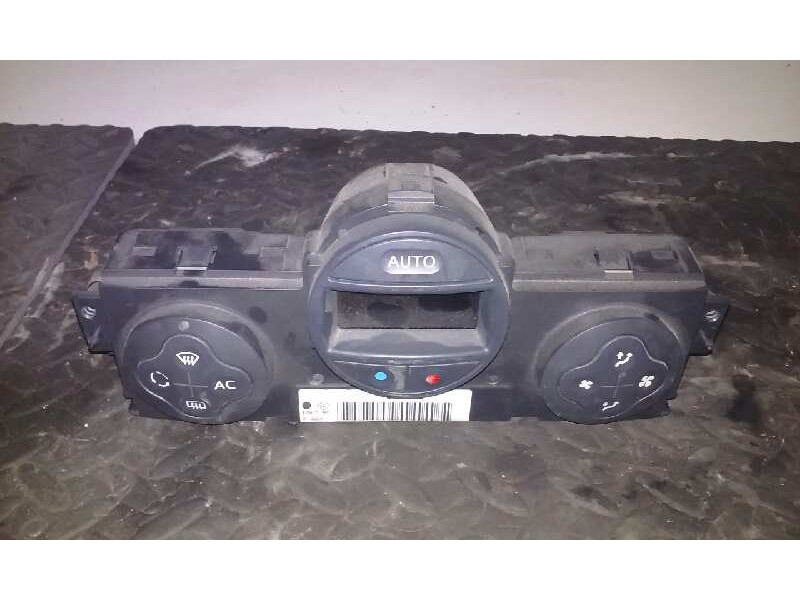 Recambio de mando climatizador para renault megane ii familiar 1.9 dci diesel referencia OEM IAM 8200344840  