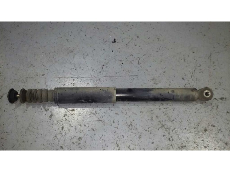 Recambio de amortiguador trasero derecho para renault clio iii emotion referencia OEM IAM   