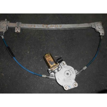 ELEVALUNAS DELANTERO DERECHO 