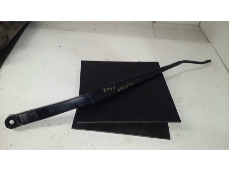 Recambio de brazo limpia delantero derecho para nissan qashqai (j11) n-connecta referencia OEM IAM   